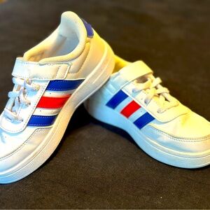 ADIDAS BREAKNET - Kids Sneaker- Tennis Shoe - Size 11